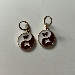 Butterfly Danglr Earrings